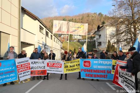 Javno pismo ministrici za zdravje in miren shod v podporo zoper ukinitvi Nujne medicinske pomoči Kamnik (6)